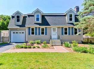 1 Meadow Pkwy, Franklin, MA 02038