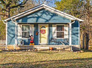 120 Raulston Cove Rd, South Pittsburg, TN 37380