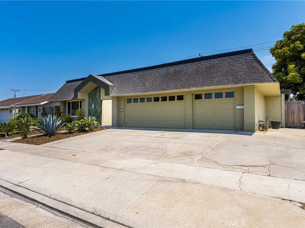 1577 Wintergreen Pl APT B, Costa Mesa, CA 92626