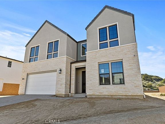 3rd image of 9514 N Andora Ave