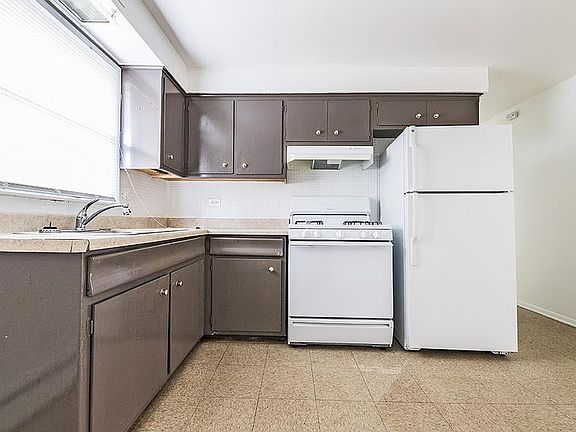 4th image of 14101 S Atlantic Ave #2A
