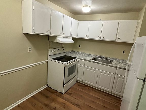 4th image of 719 Dudley Ave APT 9