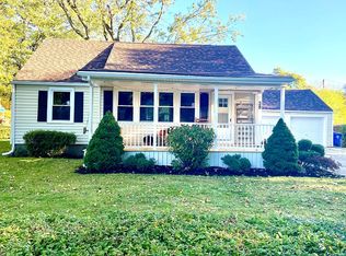 38 Cloverside Ct, Buffalo, NY 14224