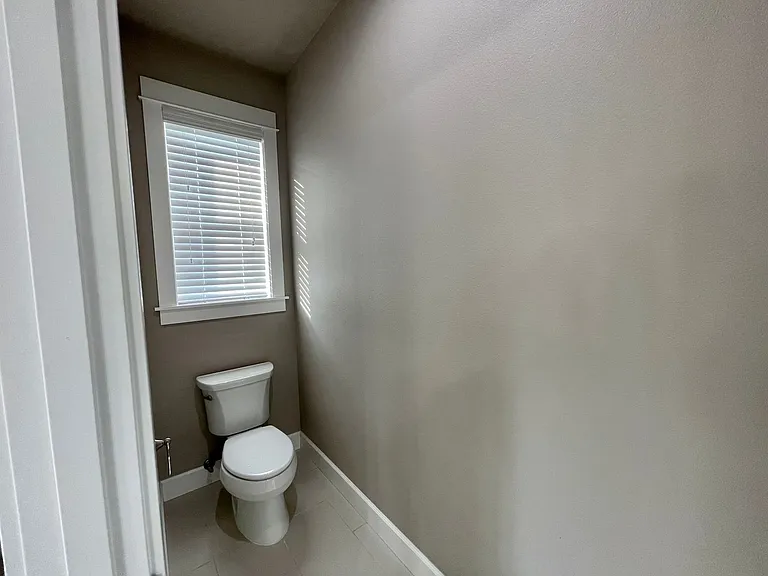 2120 SW Dolph Ct — Photo 22