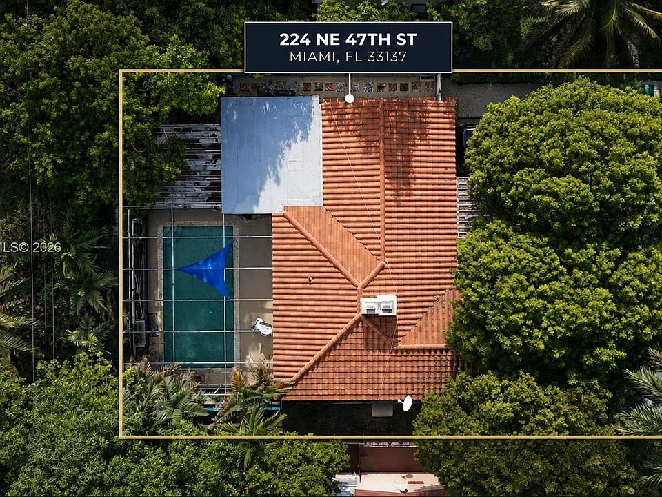 1st image of 224 NE 47th St