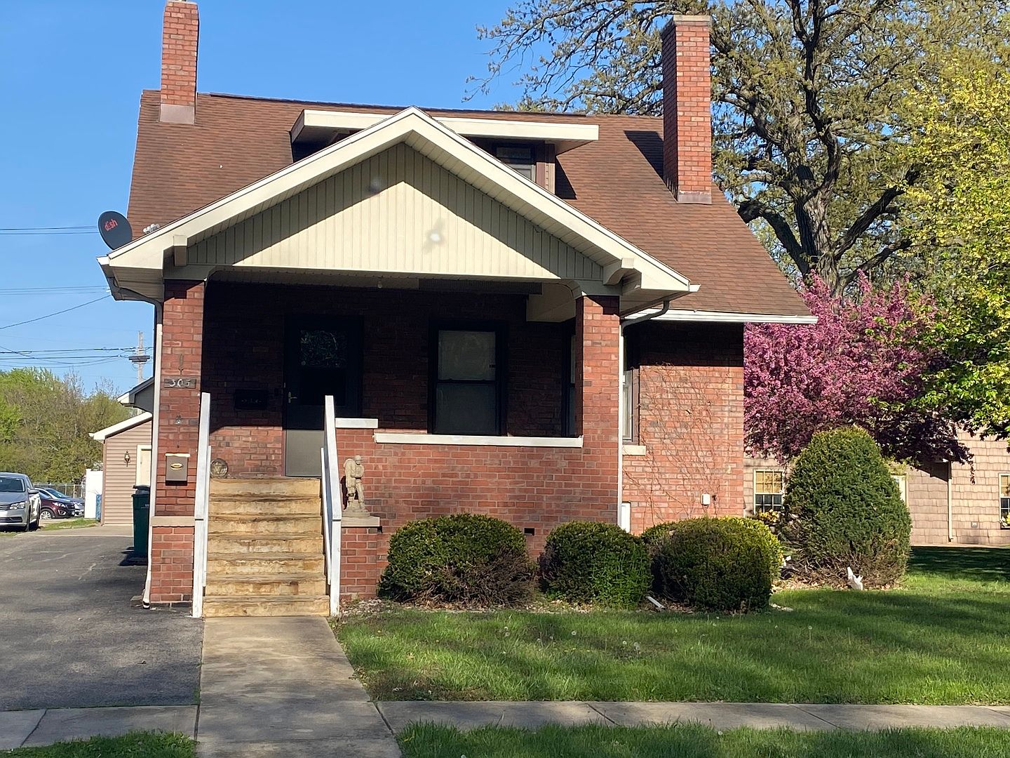 305 N Vermillion St, Streator, IL 61364 Zillow
