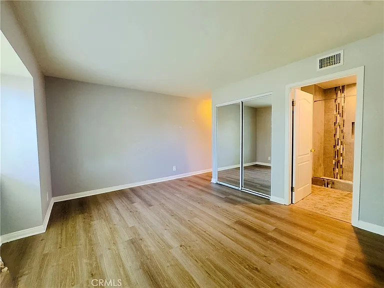 2335 E Trenton Ave — Photo 7