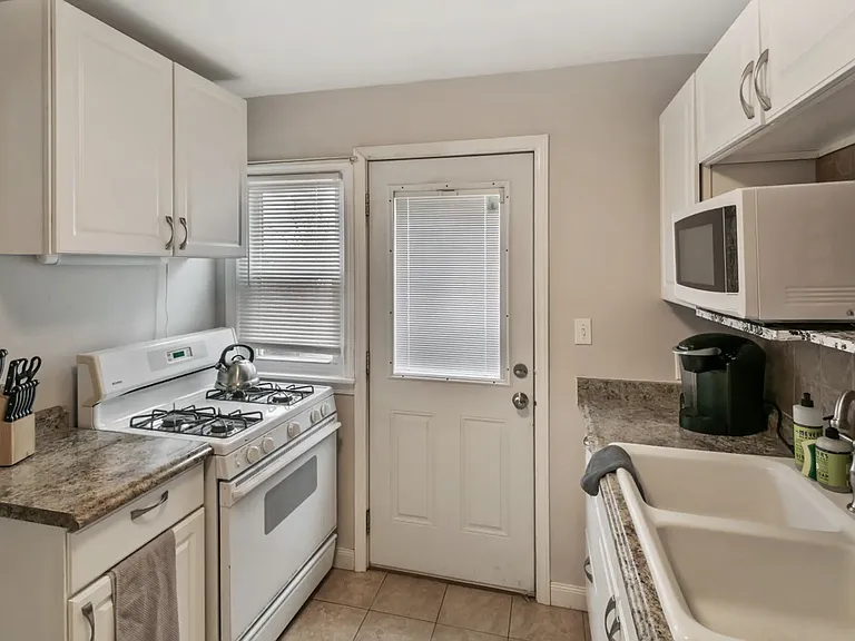 234 Prairie Ave #234 — Photo 10