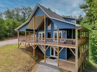 604 Point Overlook Trl, Murphy, NC 28906