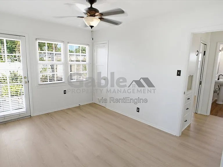 24943 Chestnut St — Photo 9