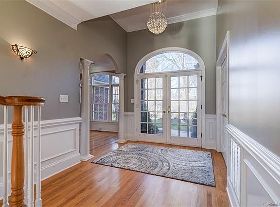 4th image of 1423 Weddington Hills Dr