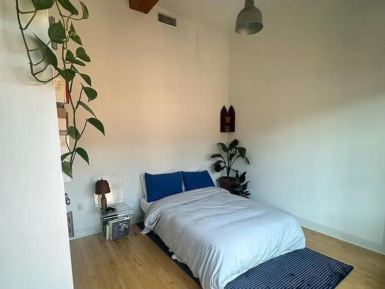 36 Cromwell St #210 — Photo 3