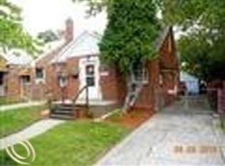 20736 Cyman Ave, Warren, MI 48091