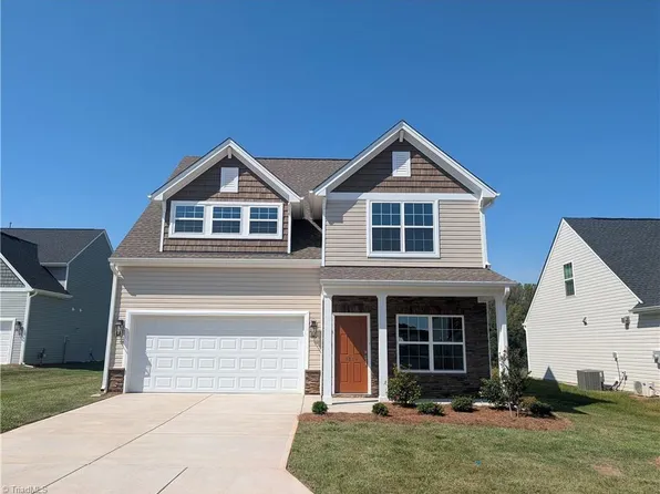 1324 Dandridge Dr, Kernersville, NC 27284