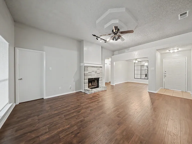 1702 Clairidge Ave — Photo 28