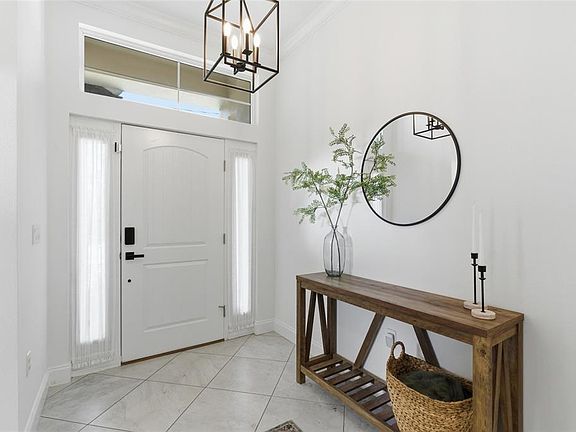 3rd image of 4437 Meridian Rd