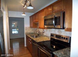 11880 Saint Trinians Ct, Reston, VA 20191