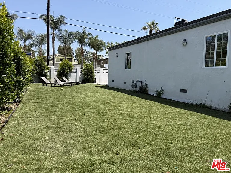 11836 Laurelwood Dr — Photo 45