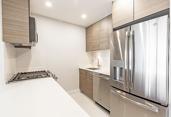 1st image of 235 W 48th St APT 24H