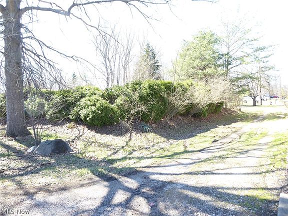 5th image of 5940 Jaycox Rd