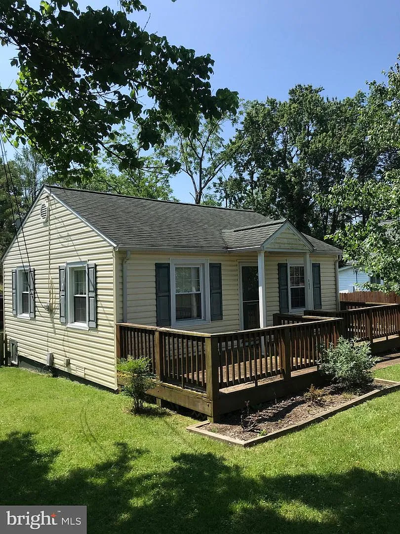 407 Jenkins Ave photo 1