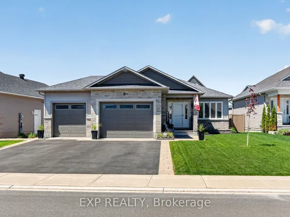 450 Central Park Blvd, Russell, ON K4R 0C6