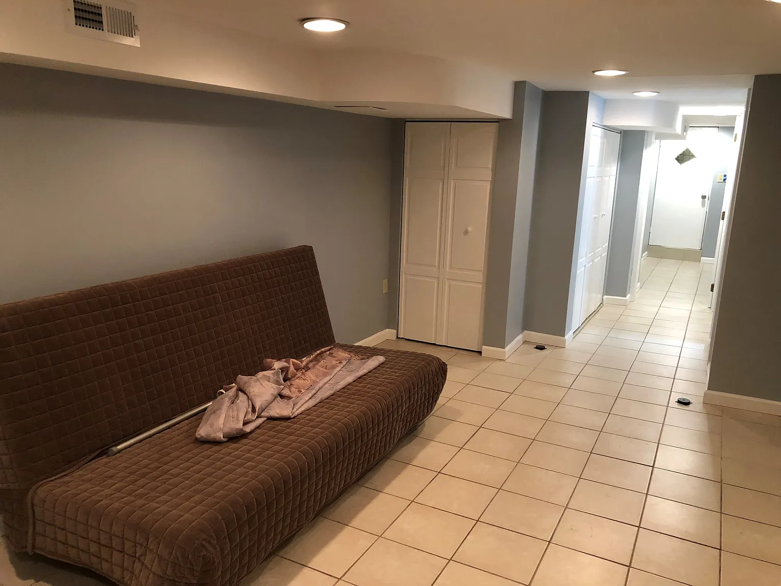 1 bed, 600 sqft, $1,000 — Photo 3
