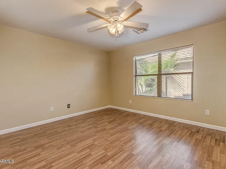 13478 W Young St — Photo 15