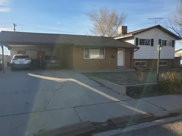 640 S Sunset Dr, Cedar City, UT 84720