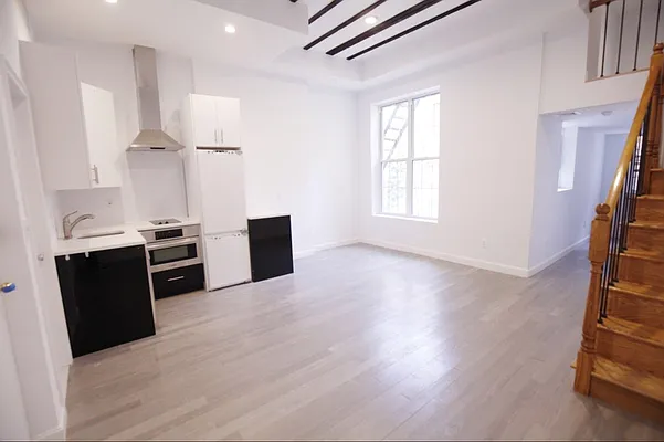 Rented by Compass | media 5