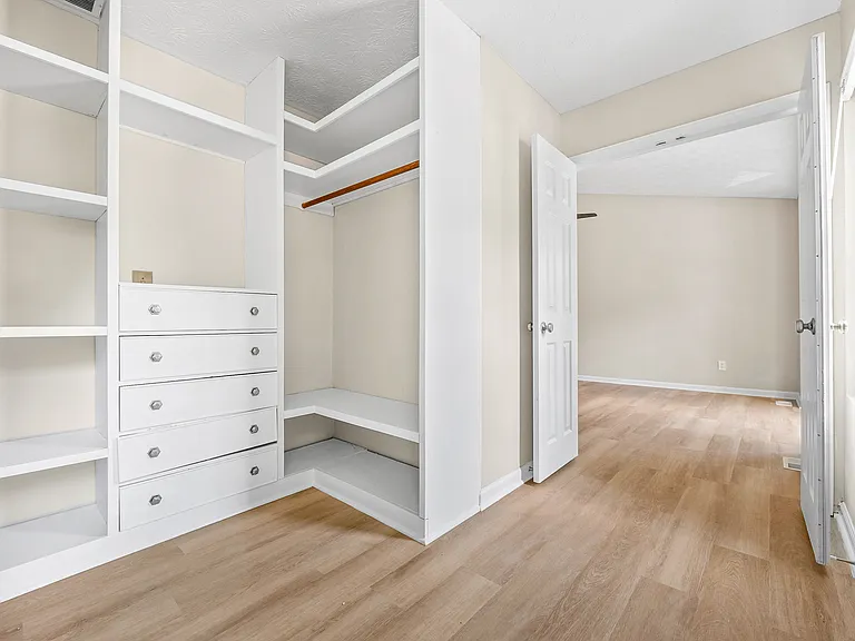 5075 N Bridges Dr — Photo 21