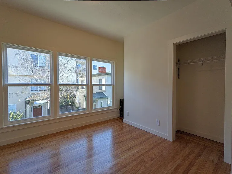 2423 Blake Street — Photo 43