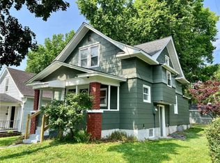 1102 S Woodland Ave, Independence, MO 64050