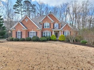 2073 Fairway Crossing Dr, Woodstock, GA 30188
