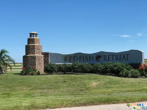 355 Aquarius Ln, Pt Lavaca, TX 77979