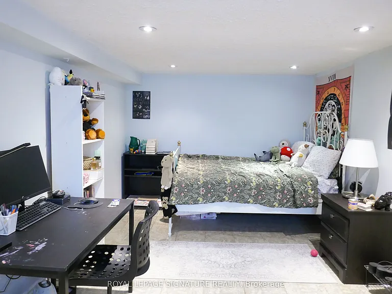 1026 Ossington Ave #LOWER — Photo 5