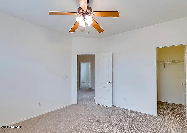 4 bed, 2.5 bath, 2162 sqft, $2,400 — Photo 4