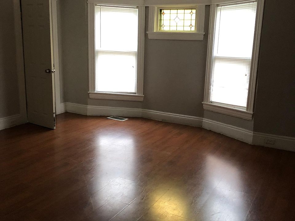 1st image of 93 Asbury St