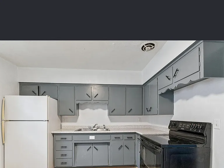 224 W Wellington St #224 — Photo 7