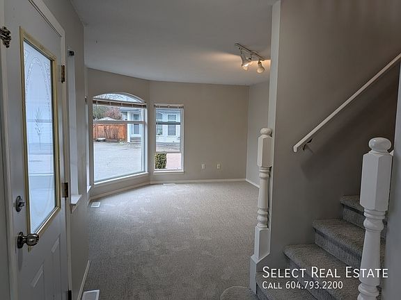 2nd image of 9457 Broadway #9