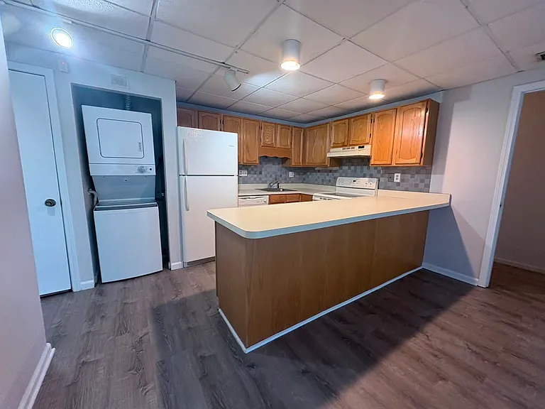 471 Whalley Ave #FF — Photo 3