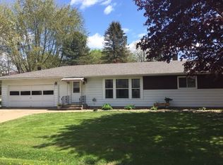 711 N Cherry Ave, Marshfield, WI 54449