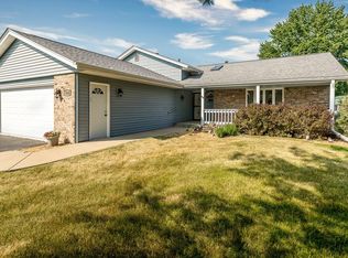 3880 Cutty Sark Rd, Cherry Valley, IL 61016