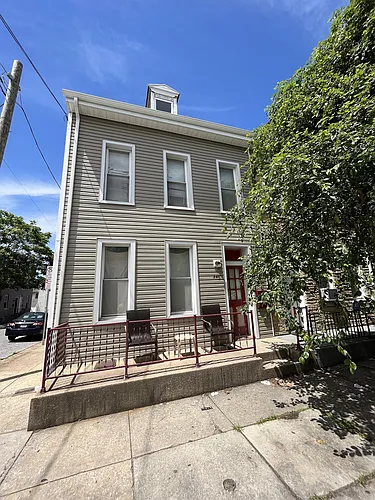 545 W Philadelphia St #B Photo 1 545 W Philadelphia St #B Photo 1