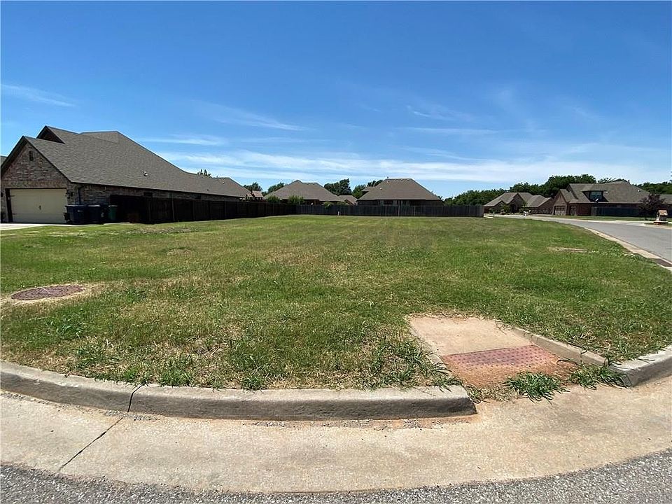 1st image of 2101 Redbud Creek Ave