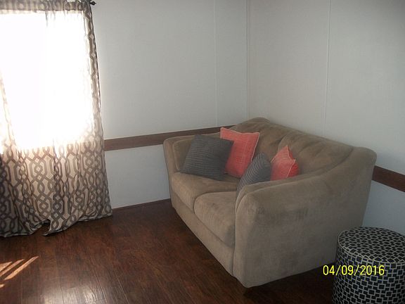 4th image of 1401 N 3rd St Lot 90