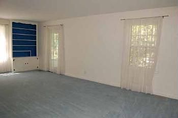 4th image of 628 Eastmoor Blvd