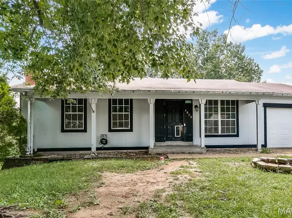 4028 San Fernando Ln, Saint Charles, MO 63304