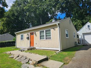 19 N Lexow Ave, Nanuet, NY 10954