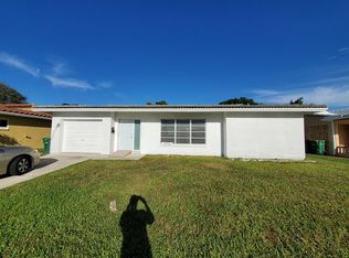 5724 NW 85th Ave, Tamarac, FL 33321
